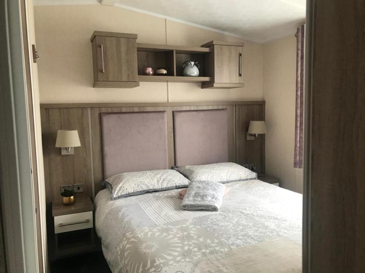Lodge Number 42 @ Lilliardsedge